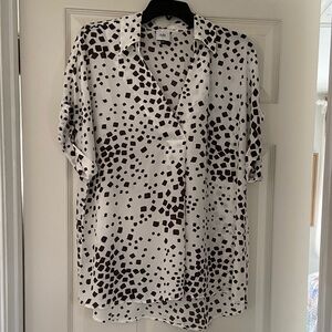 CAbi Black and White Geometric Top